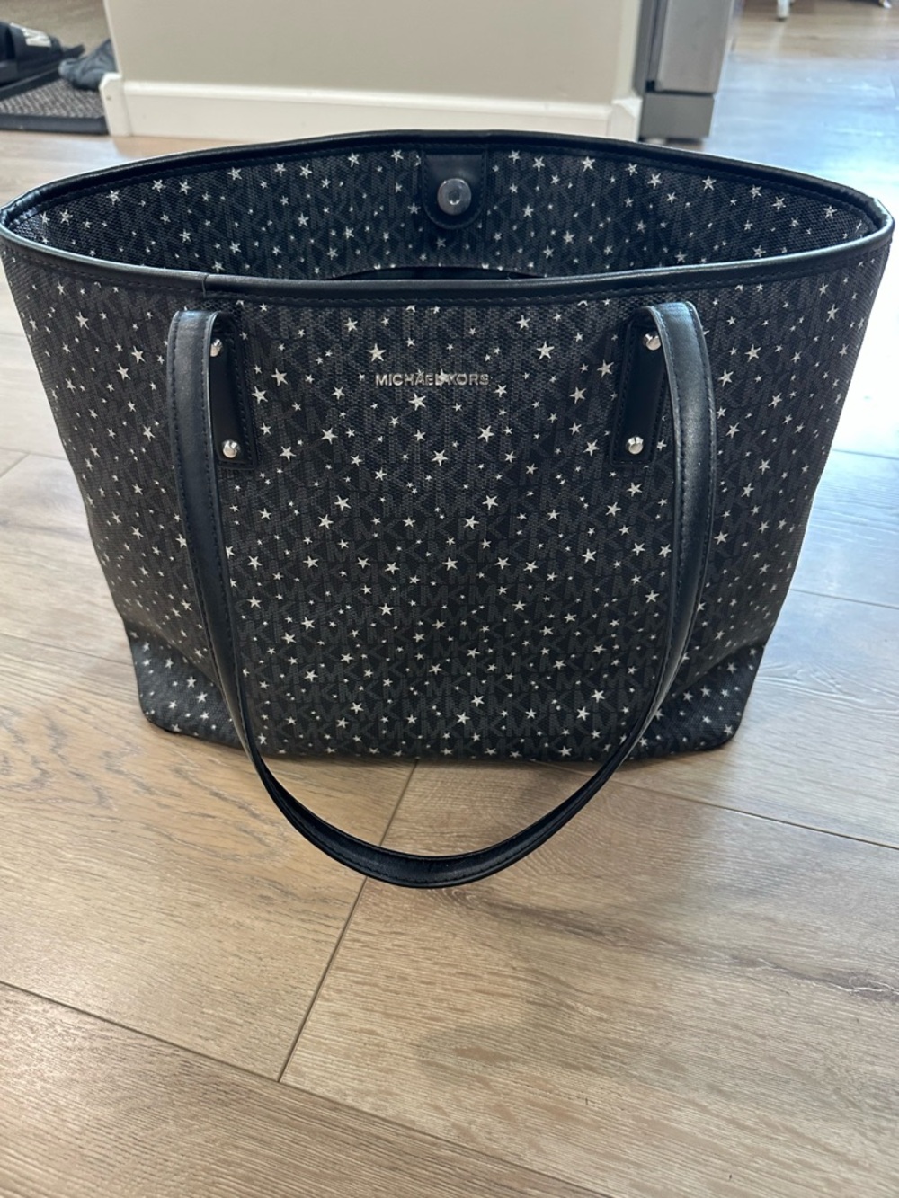 Michael Kors Black Star Tote